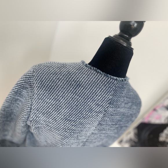 Sandro Paris Women’s Blue Textured Jacket Blazer Size 2 - Picture 6 of 14